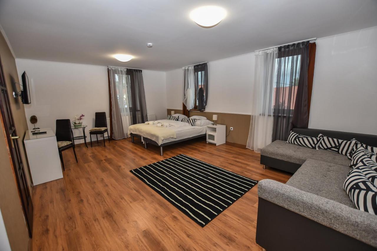 Bed and Breakfast E-Vasko Panzio Borpince Токай Экстерьер фото